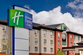  Holiday Inn Express & Suites Whitecourt, an IHG Hotel  Уайткорт